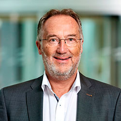 Hans Vestergaard Hans Vestergaard